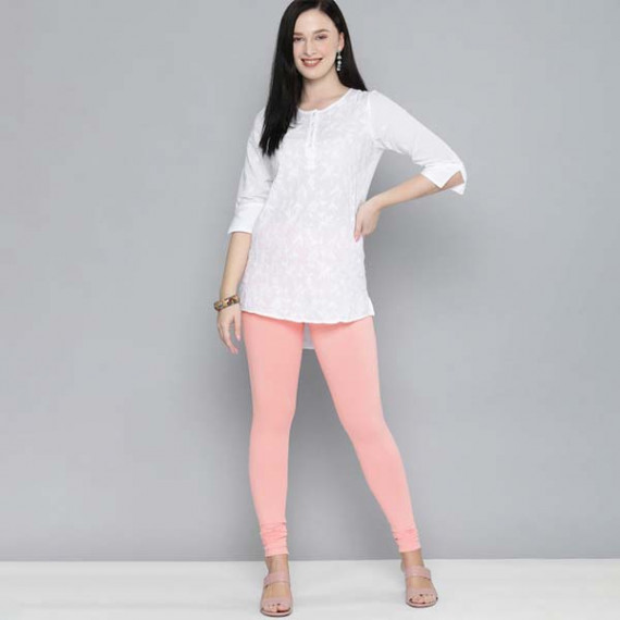 https://www.wavique.com/products/women-pink-solid-leggings