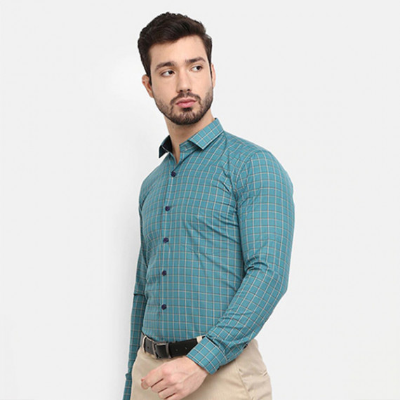 https://www.wavique.com/products/men-green-checked-formal-shirt