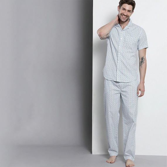 https://www.wavique.com/products/men-white-printed-pure-cotton-night-suit