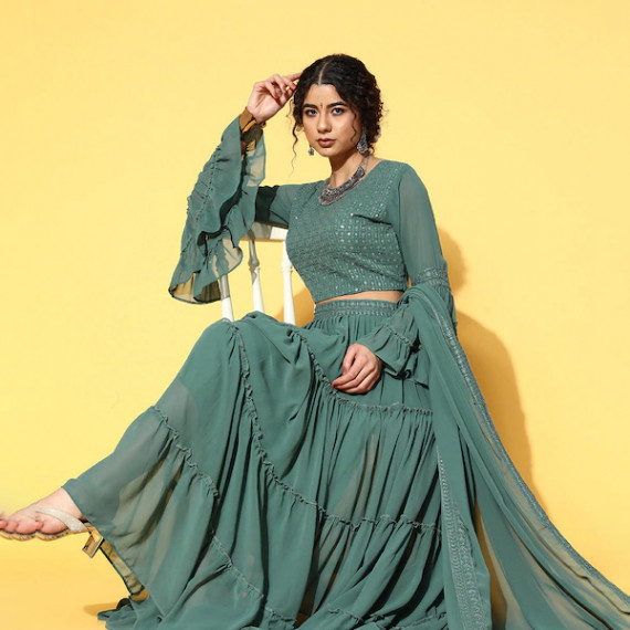 https://www.wavique.com/products/gorgeous-green-embroidered-ready-to-wear-lehenga-choli-with-dupatta