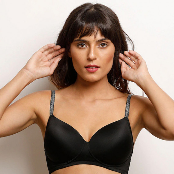 https://www.wavique.com/products/black-solid-non-wired-lightly-padded-t-shirt-bra